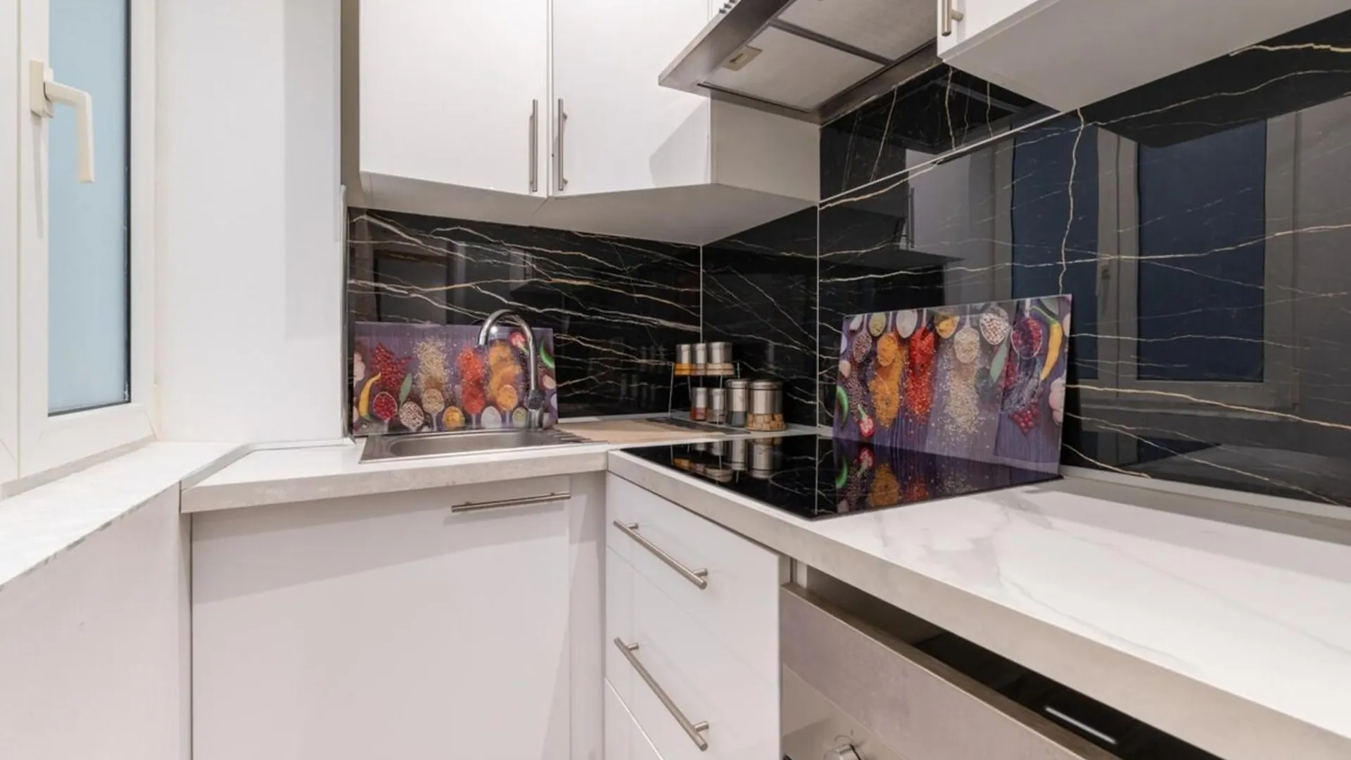 Stylish Contemporary 1Bd Apartmentmenilmontant 巴黎 0*,