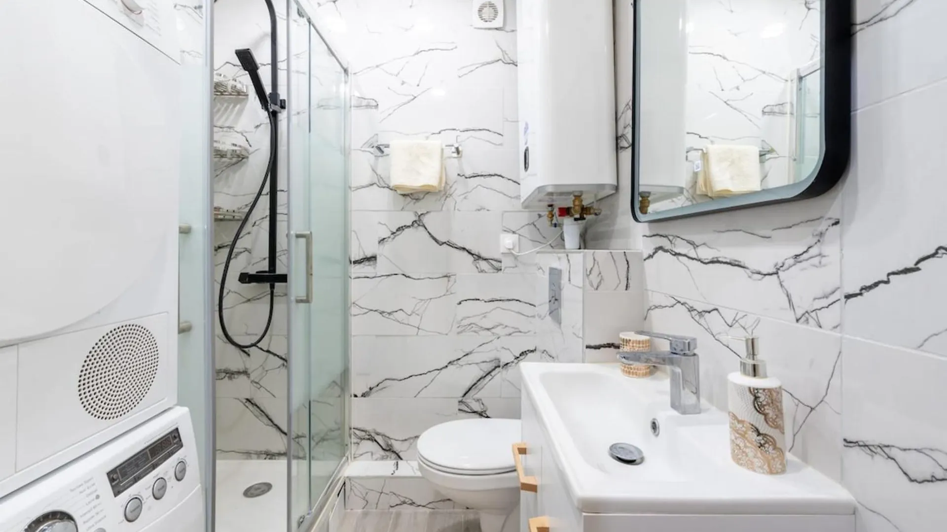 아파트 Stylish Contemporary 1Bd Apartmentmenilmontant 파리 프랑스